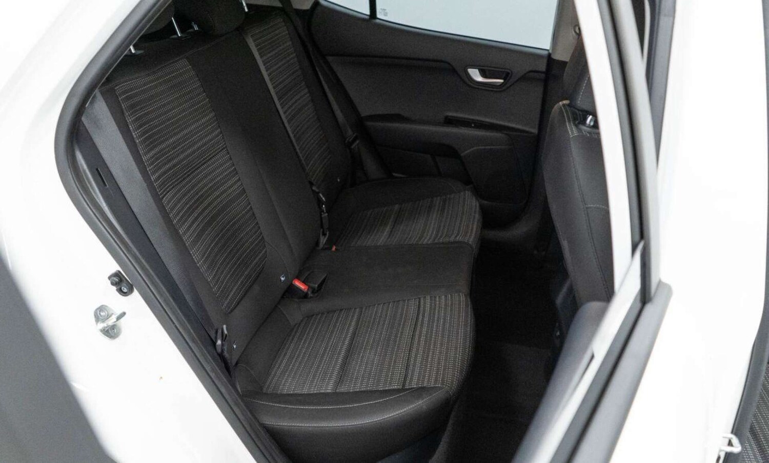 Used Kia Stonic 2023 for sale - 78003798: Photo 32