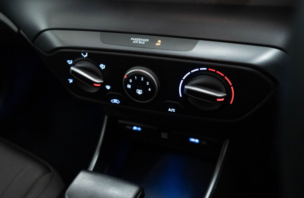 Used Hyundai BAYON 2022 for sale - 76582240: Photo 28