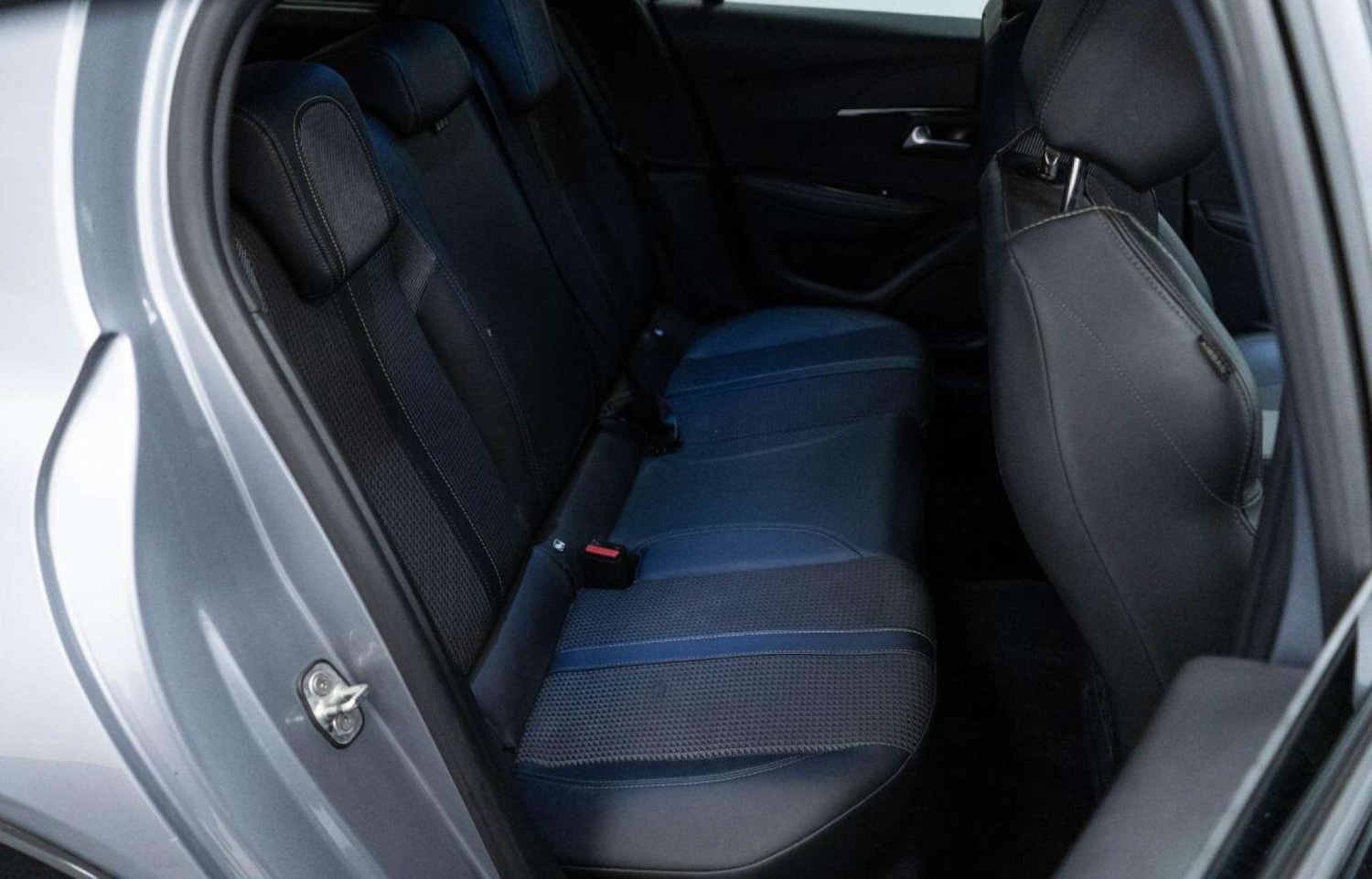 Used Peugeot 208 2021 for sale - 77930896: Photo 29