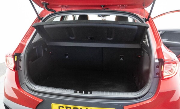 Used Kia Stonic 2021 for sale - 74091024: Photo 34