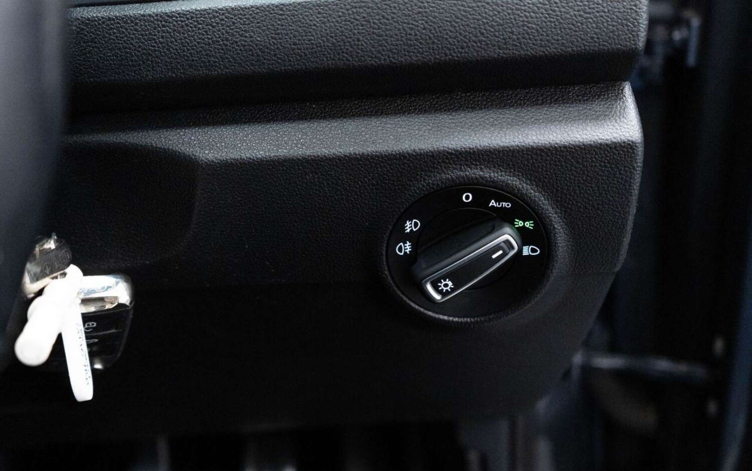 Used Volkswagen T-Roc 2021 for sale - 77930893: Photo 21