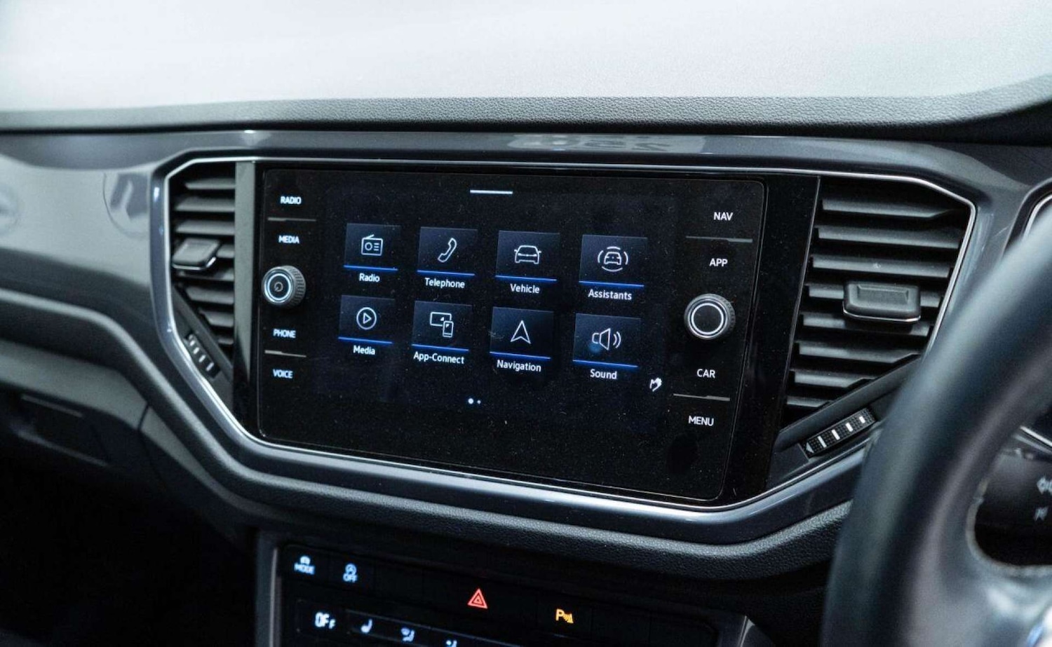 Used Volkswagen T-Roc 2021 for sale - 77930893: Photo 25