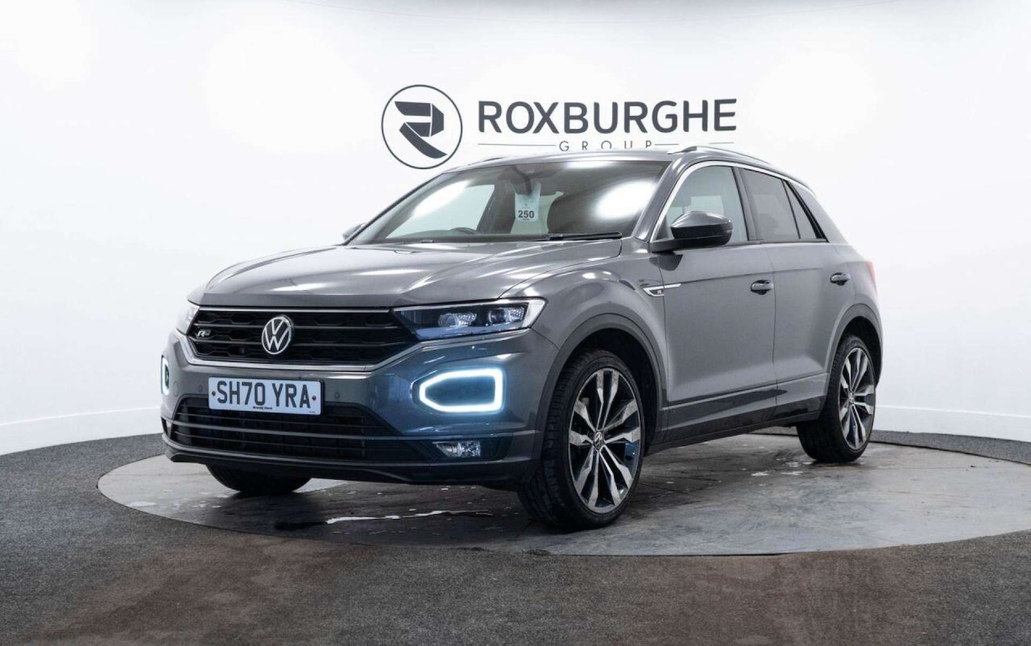 Used Volkswagen T-Roc 2021 for sale - 77930893: Photo 3