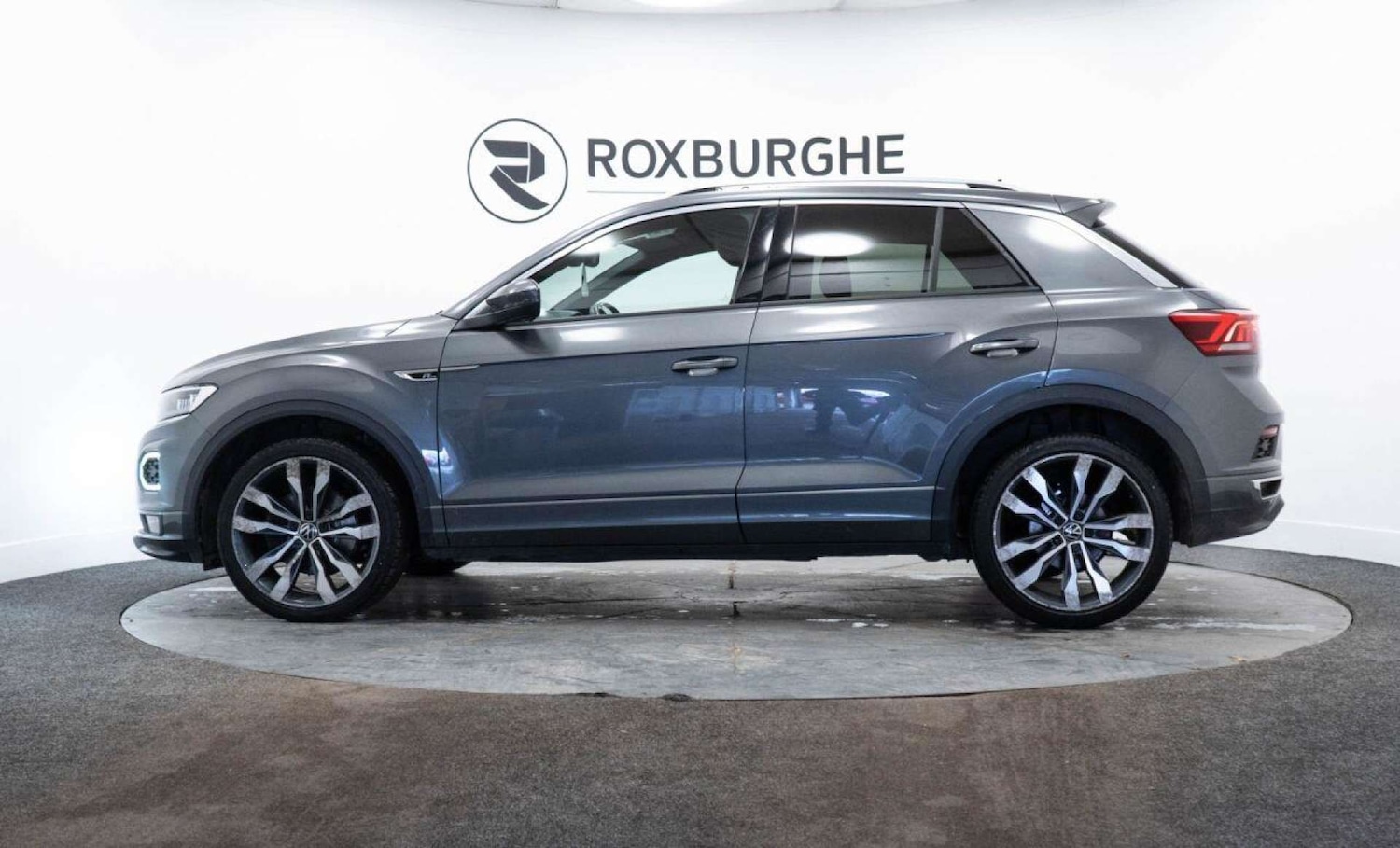 Used Volkswagen T-Roc 2021 for sale - 77930893: Photo 4