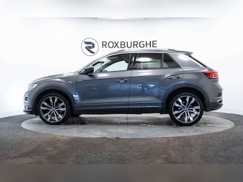 Used Volkswagen T-Roc 2021 for sale - 77930893: Photo
