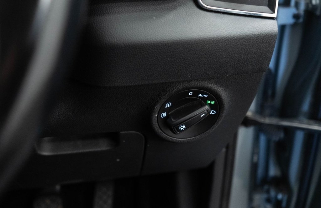 Used Skoda Karoq 2021 for sale - 76162689: Photo 24