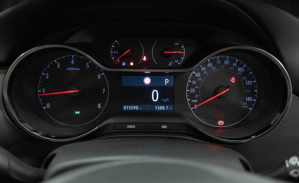 Used Vauxhall Crossland 2022 for sale - 76867296: Photo 25