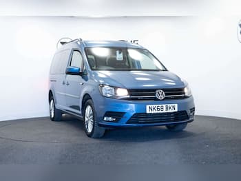 Used Volkswagen Caddy Maxi Life 2018 for sale - 79641833: Photo