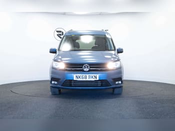 Used Volkswagen Caddy Maxi Life 2018 for sale - 79641833: Photo