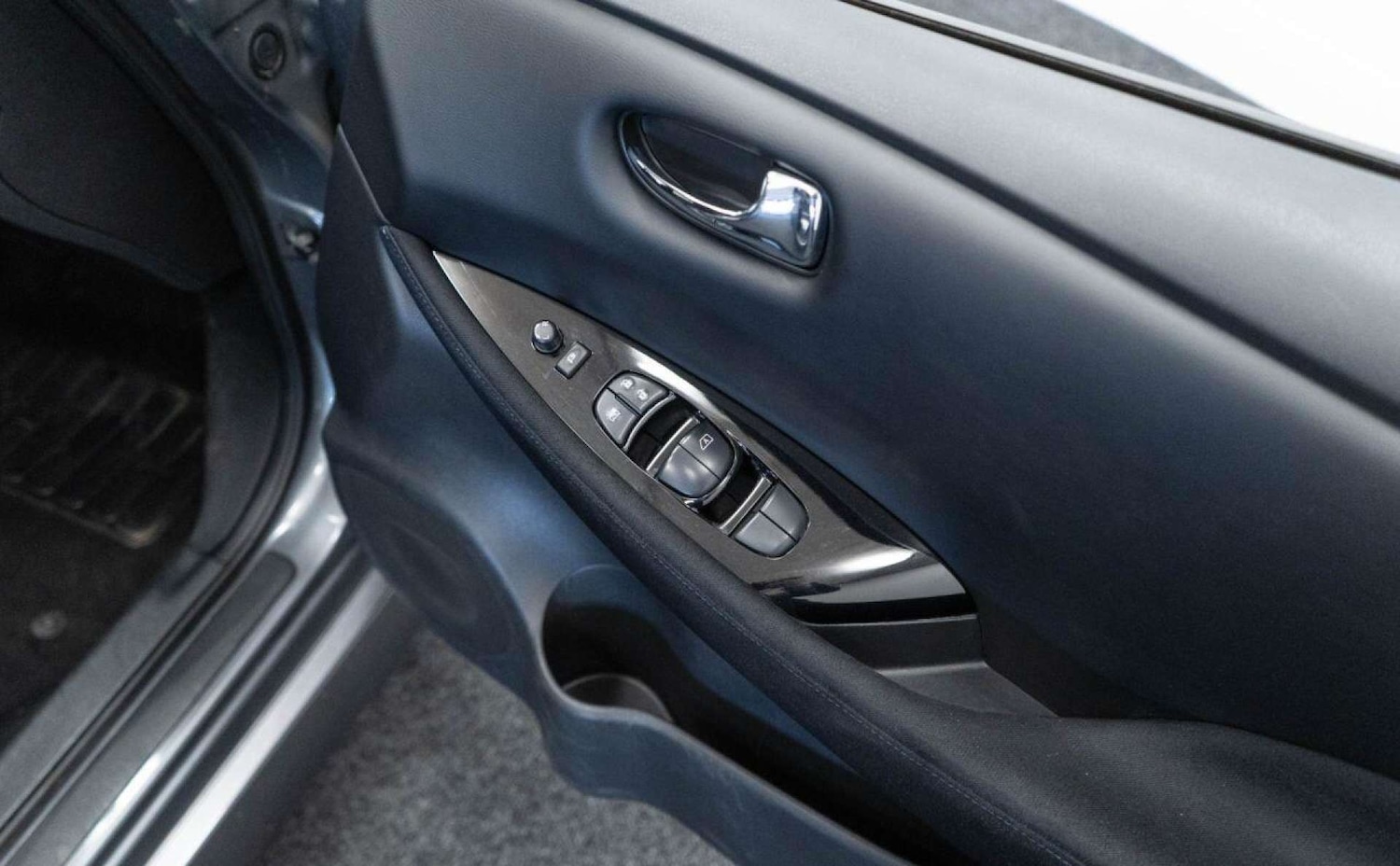 Used Nissan Leaf 2022 for sale - 77930859: Photo 22