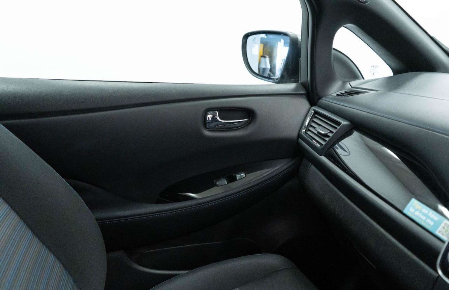 Used Nissan Leaf 2022 for sale - 77930859: Photo 31