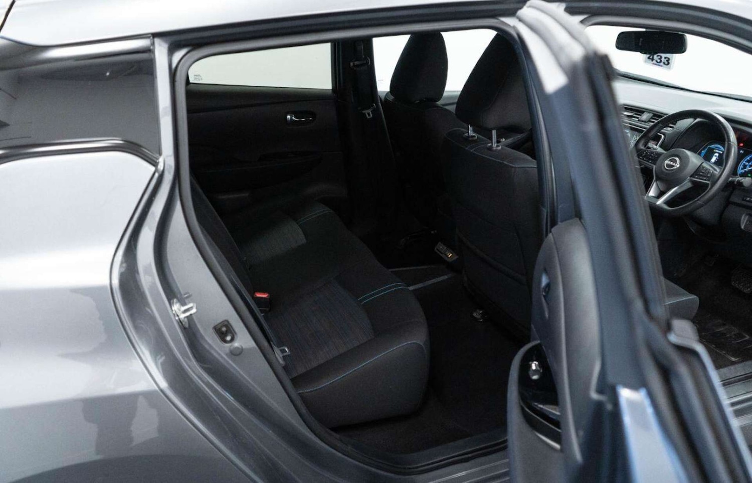 Used Nissan Leaf 2022 for sale - 77930859: Photo 32