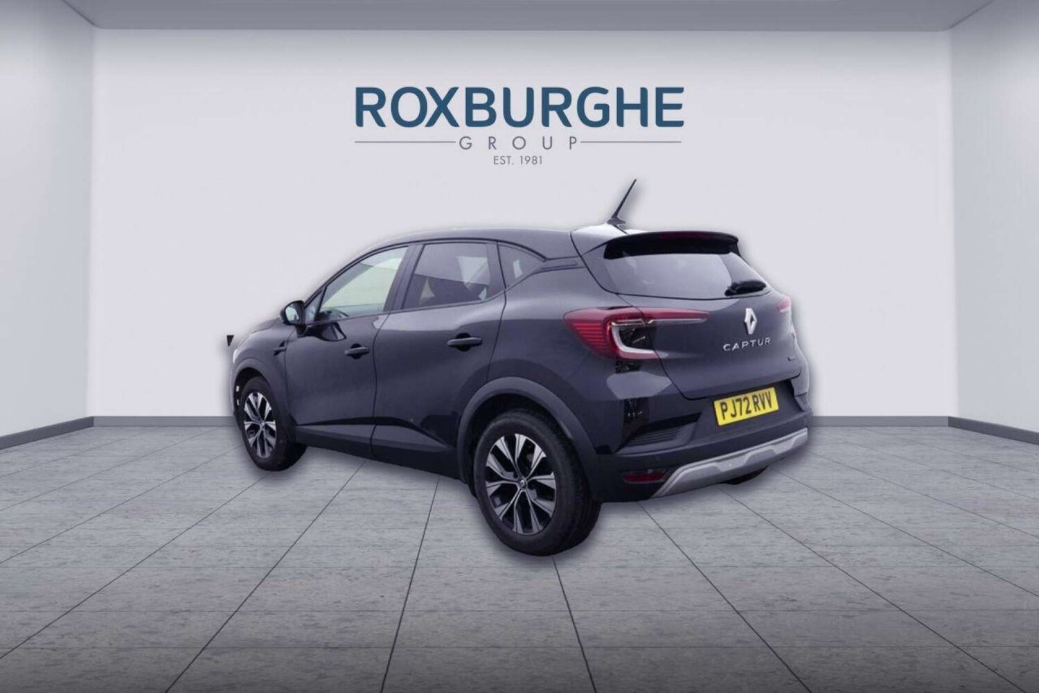 Used Renault Captur 2022 for sale - 77930651: Photo 2