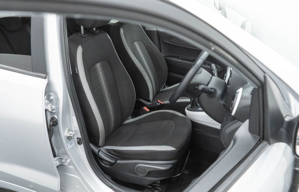 Used Hyundai i10 2022 for sale - 76535465: Photo 21