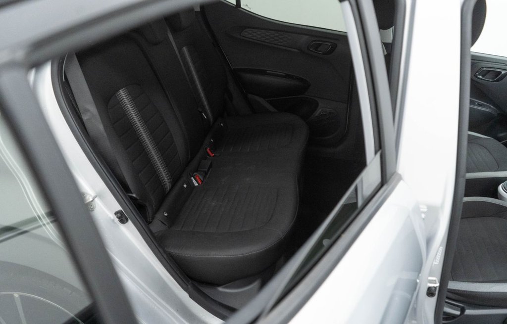 Used Hyundai i10 2022 for sale - 76535465: Photo 33