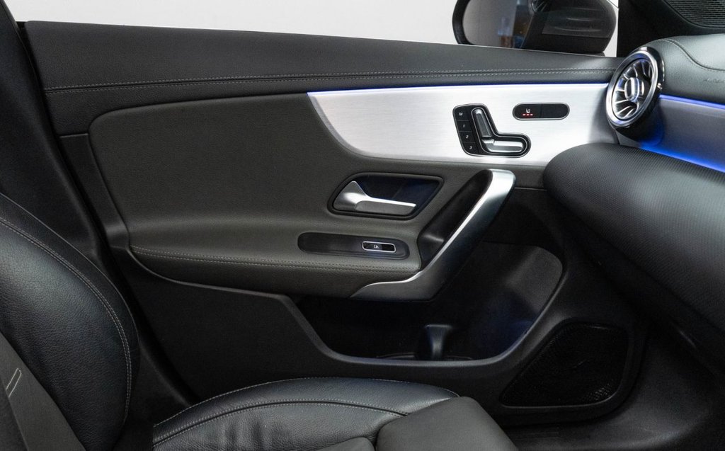 Used Mercedes-Benz CLA 2020 for sale - 76686568: Photo 31