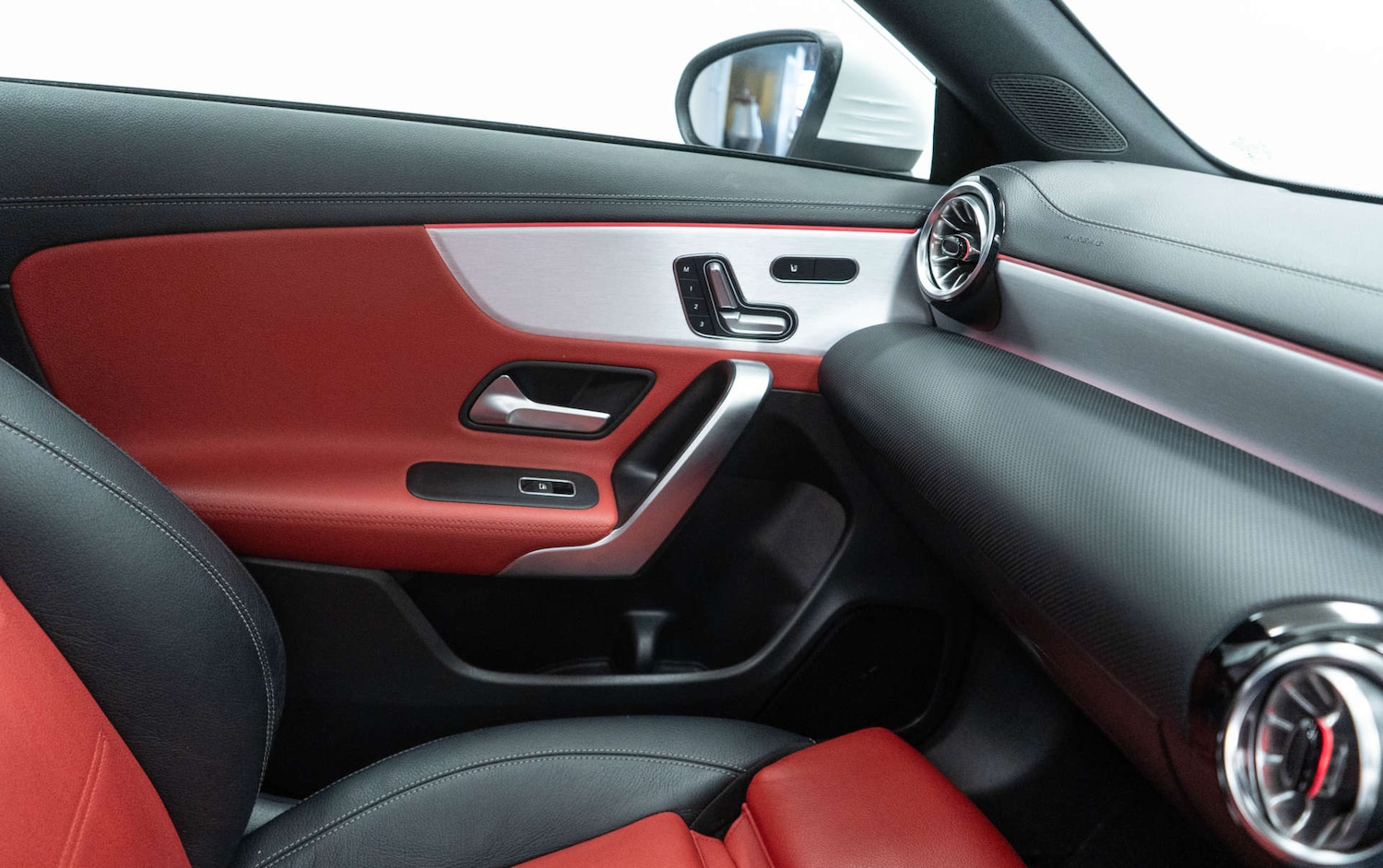 Used Mercedes-Benz CLA 2021 for sale - 77950454: Photo 37