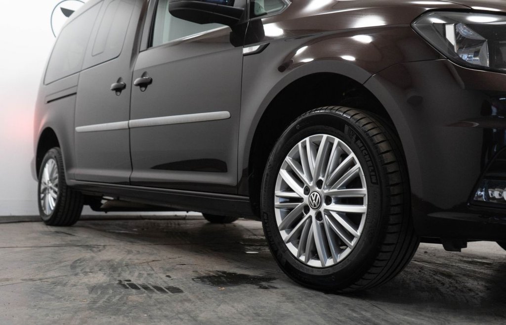 Used Volkswagen Caddy Maxi Life 2018 for sale - 76496211: Photo 11