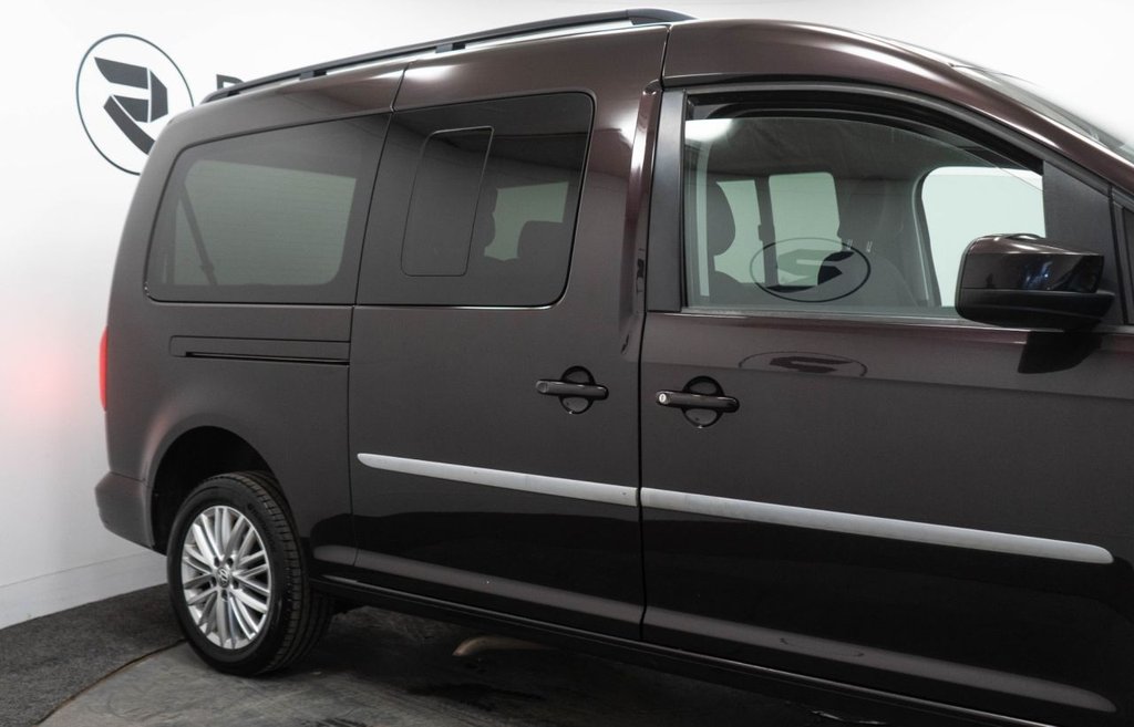 Used Volkswagen Caddy Maxi Life 2018 for sale - 76496211: Photo 13