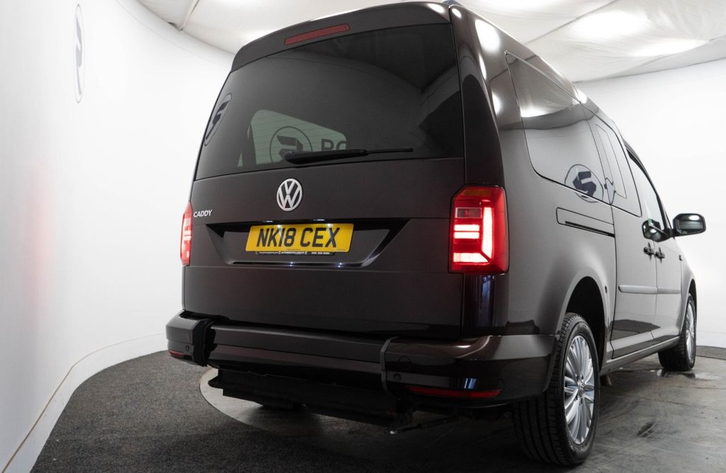 Used Volkswagen Caddy Maxi Life 2018 for sale - 76496211: Photo 15