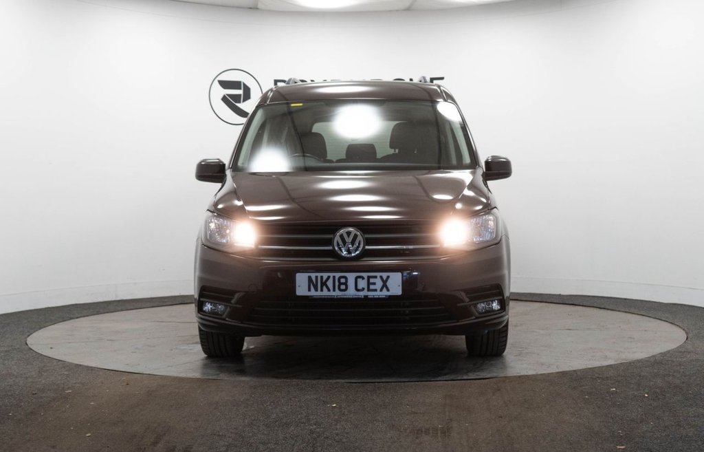 Used Volkswagen Caddy Maxi Life 2018 for sale - 76496211: Photo 2