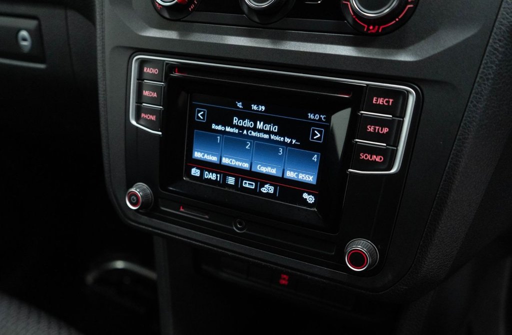 Used Volkswagen Caddy Maxi Life 2018 for sale - 76496211: Photo 28