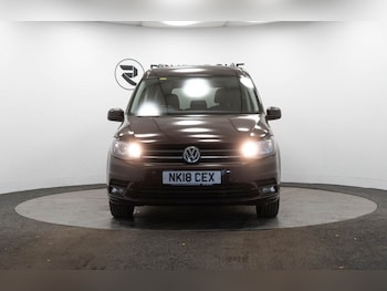 Used Volkswagen Caddy Maxi Life 2018 for sale - 76496211: Photo