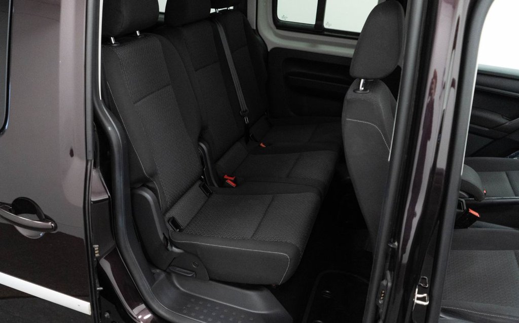 Used Volkswagen Caddy Maxi Life 2018 for sale - 76496211: Photo 33