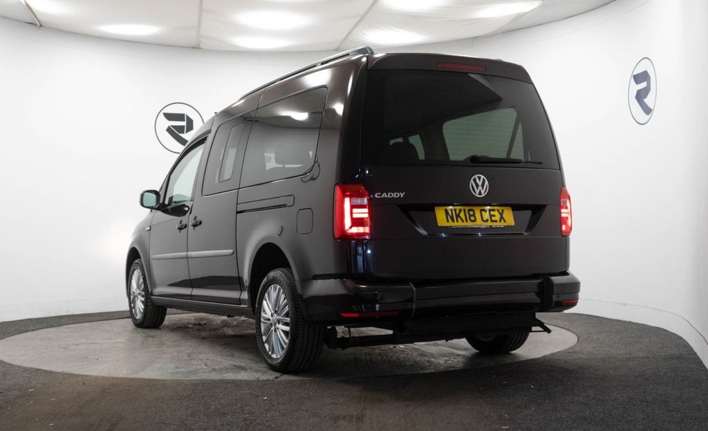 Used Volkswagen Caddy Maxi Life 2018 for sale - 76496211: Photo 5