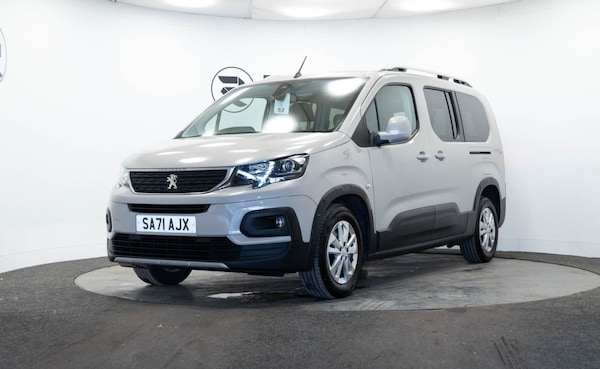 Used Peugeot Rifter 2021 for sale - 75573707: Photo 3