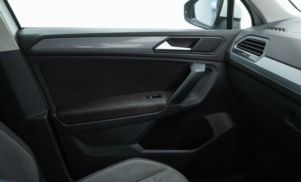Used Volkswagen Tiguan 2022 for sale - 76792115: Photo 28