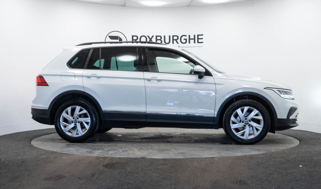 Used Volkswagen Tiguan 2022 for sale - 76792115: Photo 9