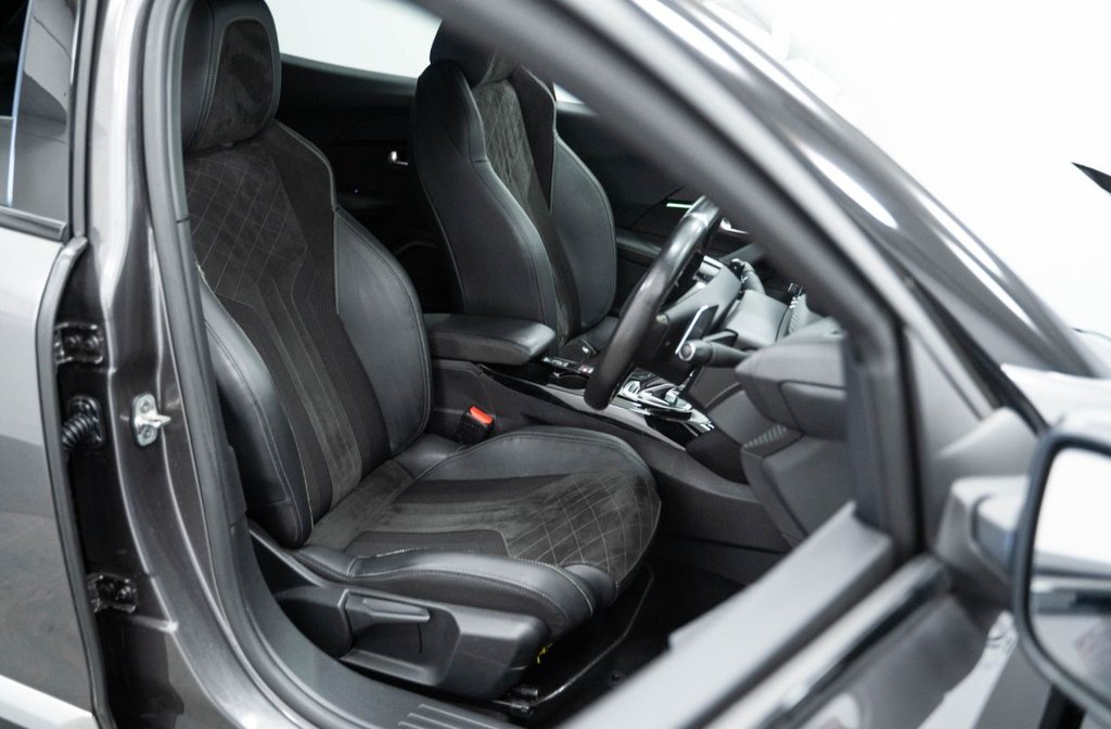 Used Peugeot 2008 2022 for sale - 76303792: Photo 21