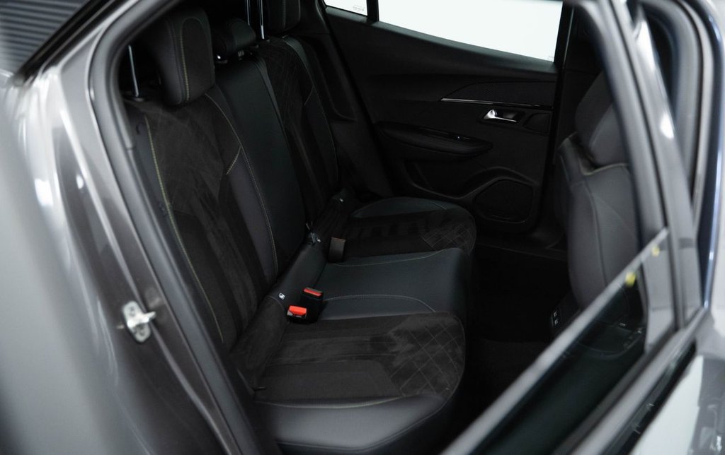 Used Peugeot 2008 2022 for sale - 76303792: Photo 31