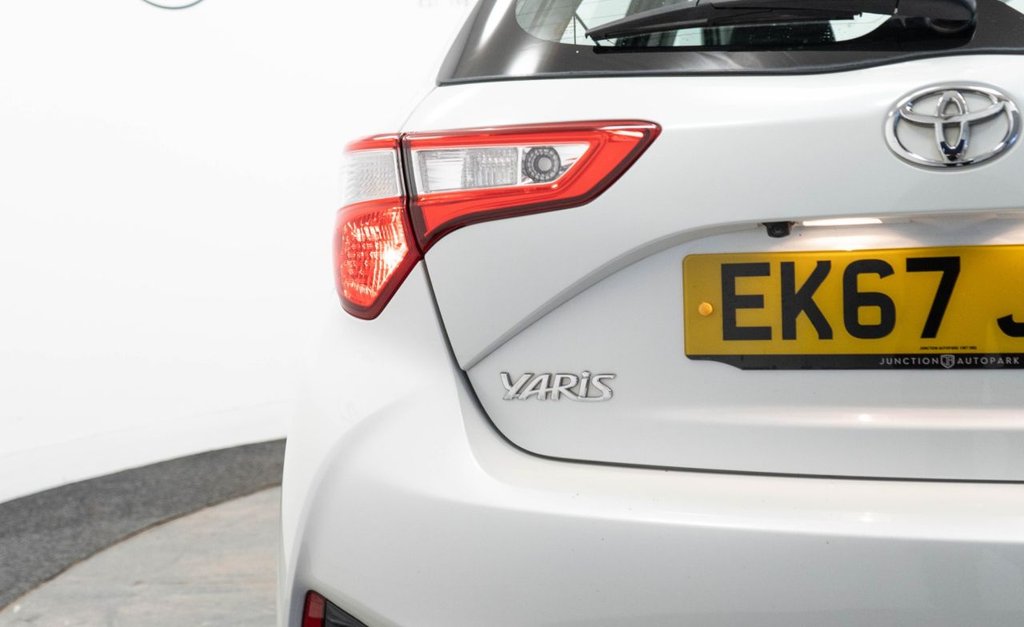 Used Toyota Yaris 2017 for sale - 77407815: Photo 17