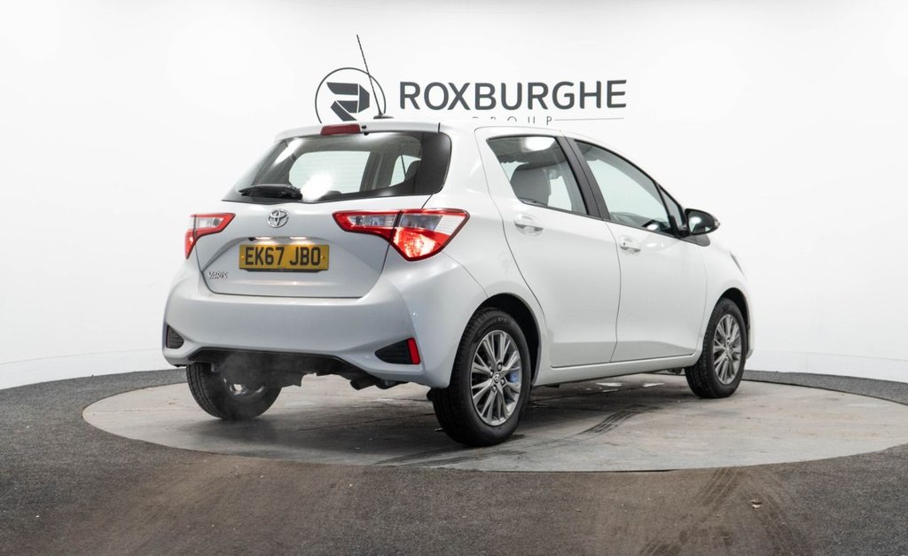 Used Toyota Yaris 2017 for sale - 77407815: Photo 8