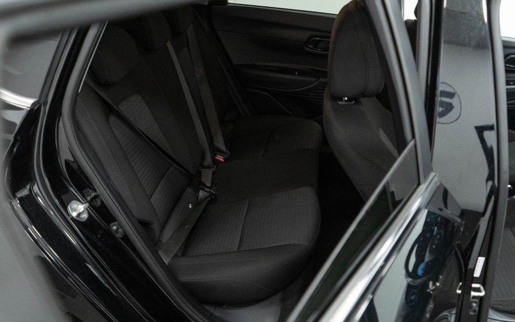 Used Hyundai i20 2022 for sale - 76420006: Photo 32