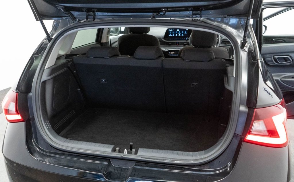 Used Hyundai i20 2022 for sale - 76420006: Photo 33