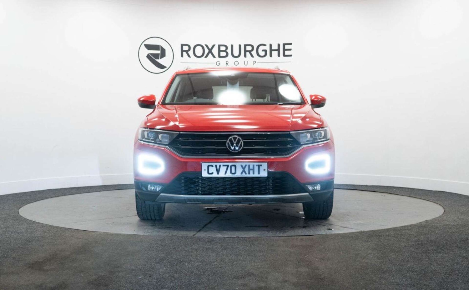 Used Volkswagen T-Roc 2020 for sale - 77930834: Photo 2