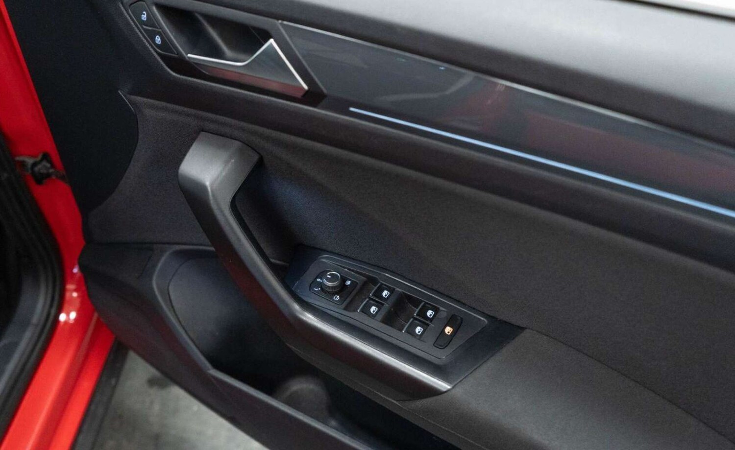 Used Volkswagen T-Roc 2020 for sale - 77930834: Photo 23