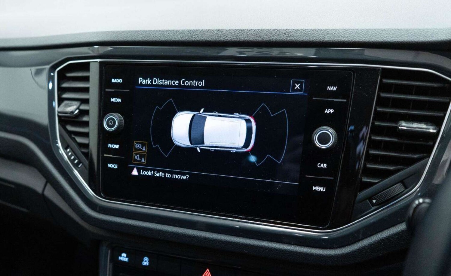 Used Volkswagen T-Roc 2020 for sale - 77930834: Photo 28