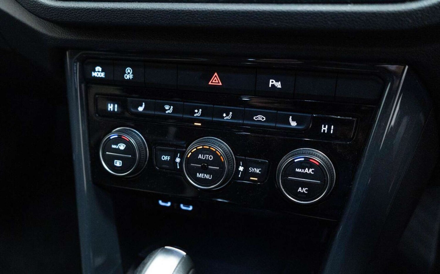 Used Volkswagen T-Roc 2020 for sale - 77930834: Photo 29