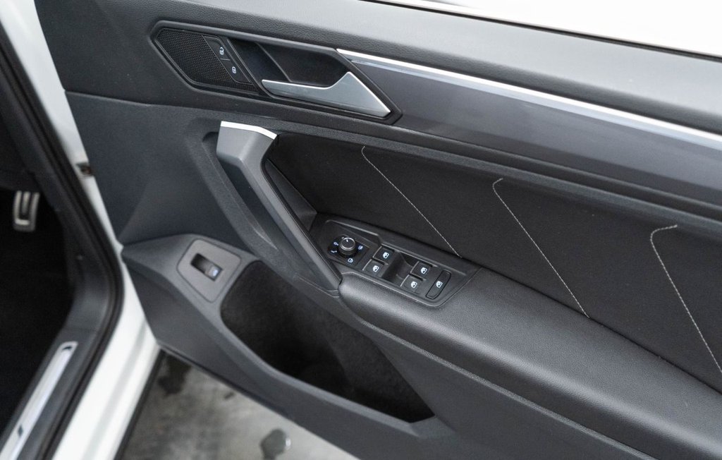 Used Volkswagen Tiguan 2019 for sale - 76582043: Photo 22