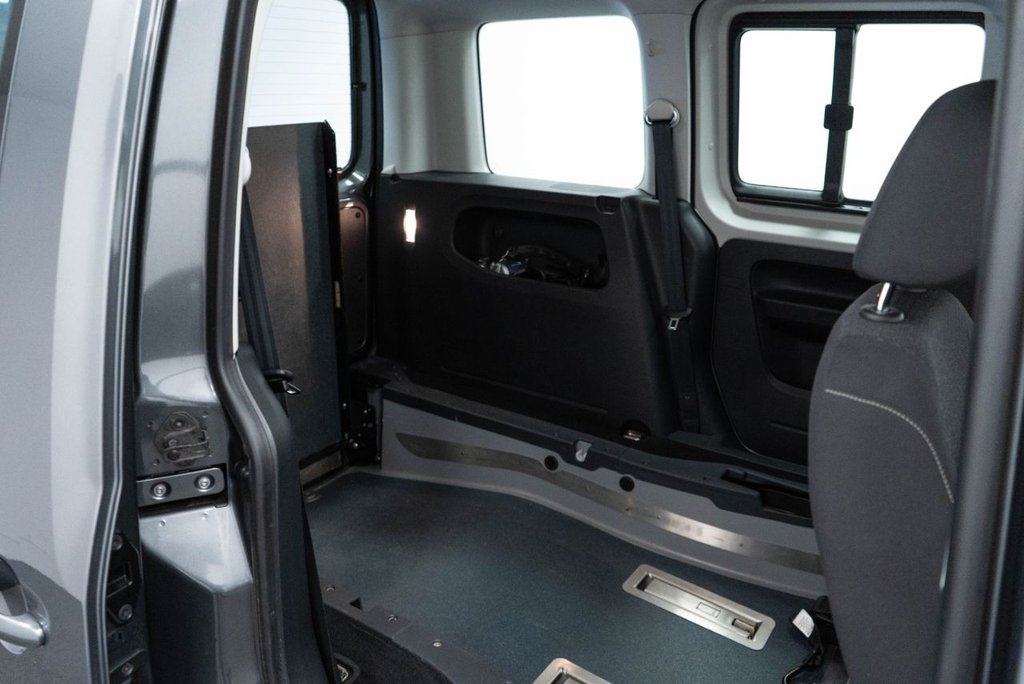 Used Volkswagen Caddy Life 2020 for sale - 77171821: Photo 32