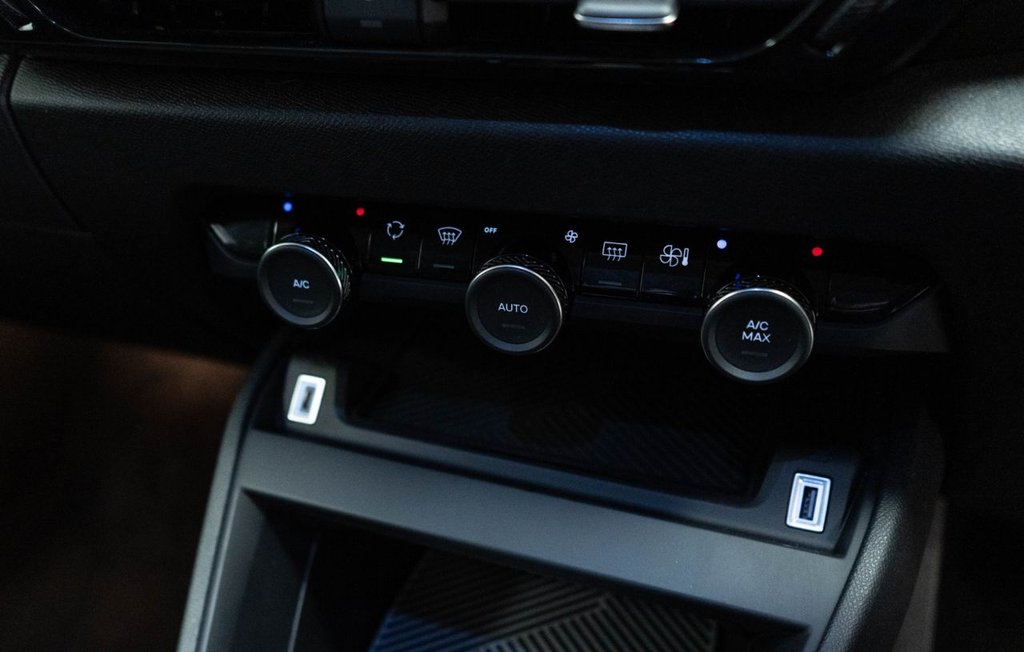 Used Citroen C4 2023 for sale - 77249991: Photo 27