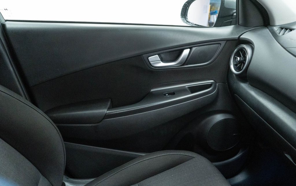 Used Hyundai KONA 2022 for sale - 76496912: Photo 31