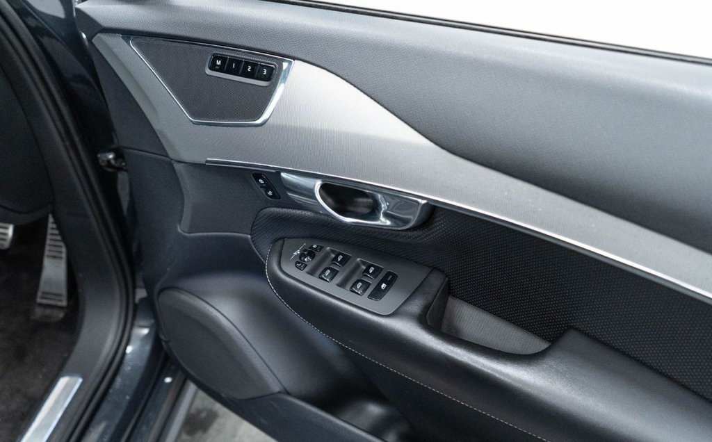 Used Volvo XC90 2017 for sale - 77525930: Photo 24