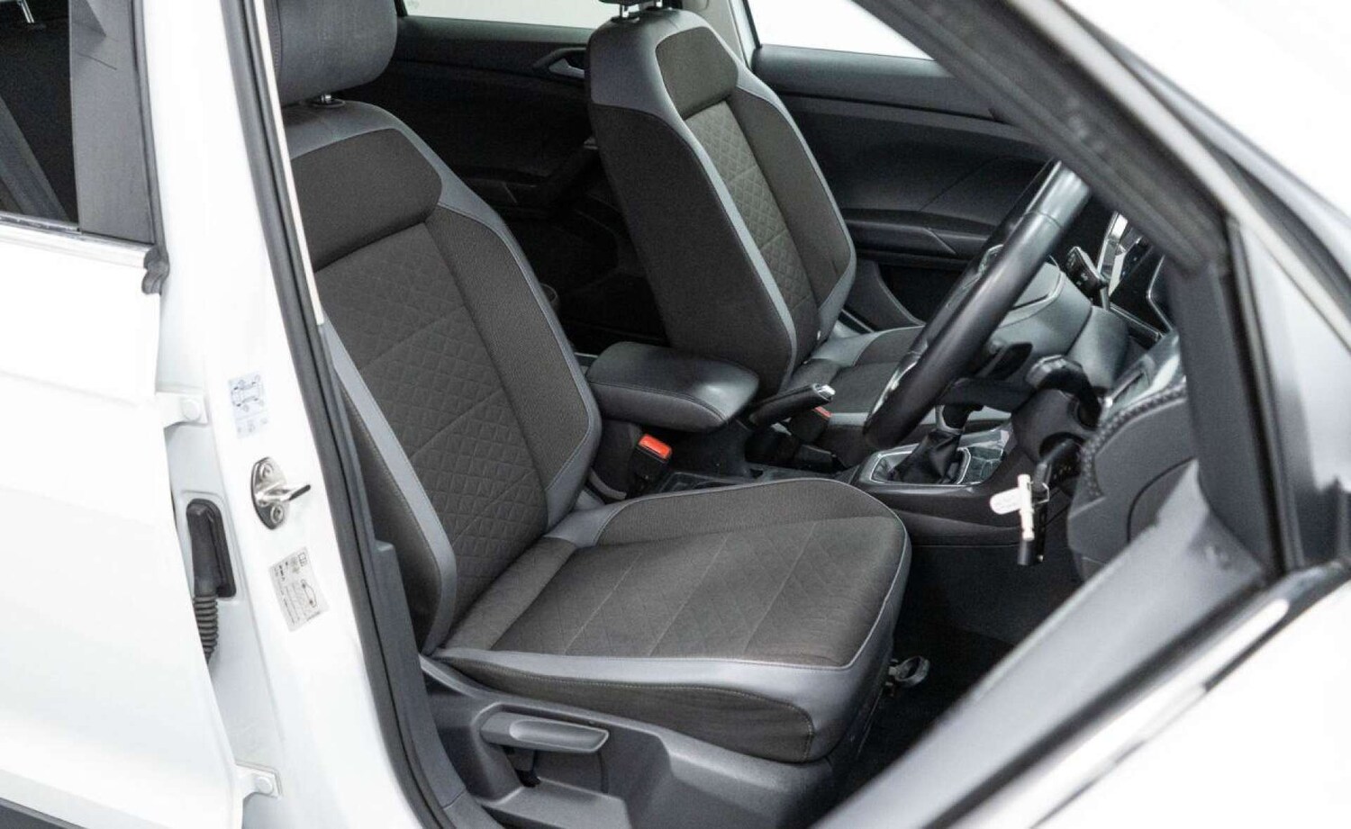 Used Volkswagen T-Cross 2022 for sale - 77930892: Photo 19