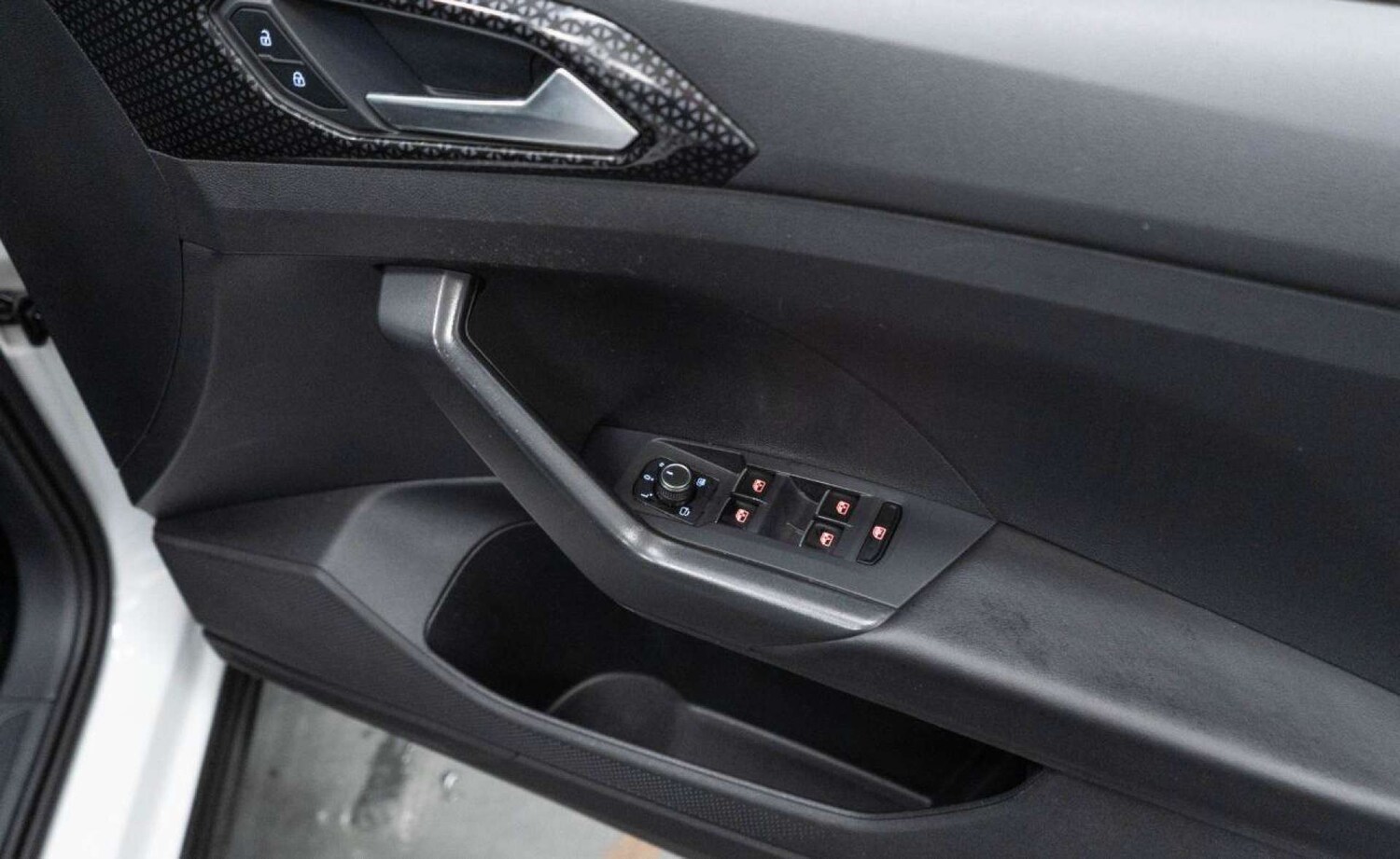 Used Volkswagen T-Cross 2022 for sale - 77930892: Photo 20