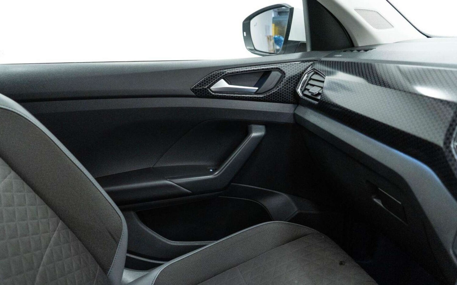 Used Volkswagen T-Cross 2022 for sale - 77930892: Photo 28